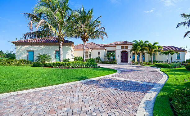 Best Residential Driveway Paver Services  in Elfers, FL